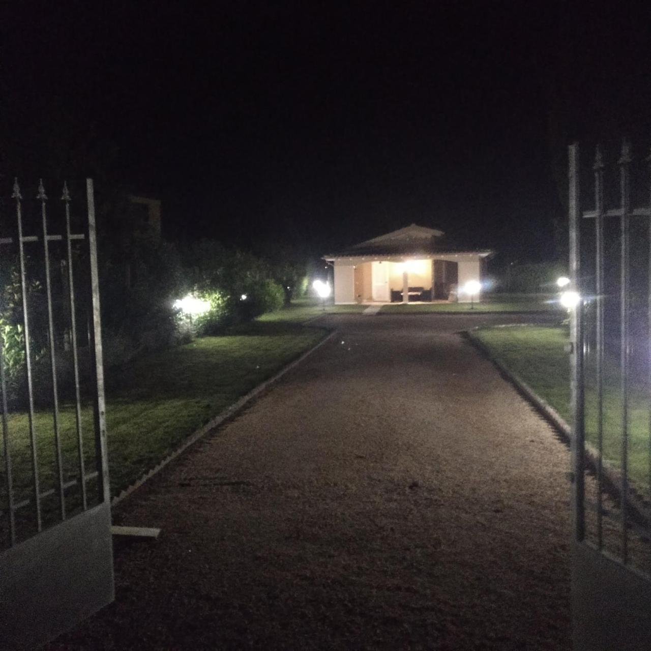 Oca Bianca Villa Pescia Romana Buitenkant foto