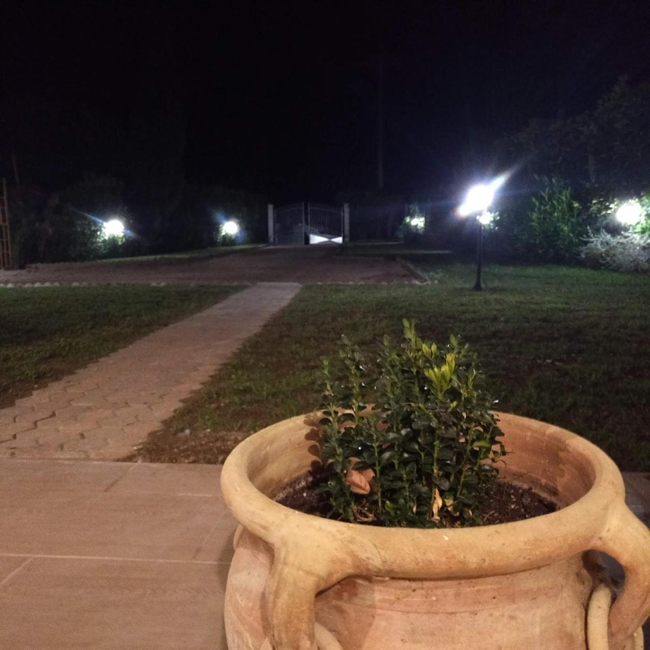 Oca Bianca Villa Pescia Romana Buitenkant foto