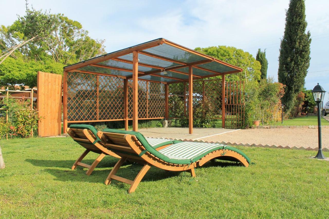 Oca Bianca Villa Pescia Romana Buitenkant foto